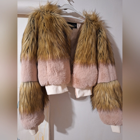 Coat (fur) small - Picture 2 of 2